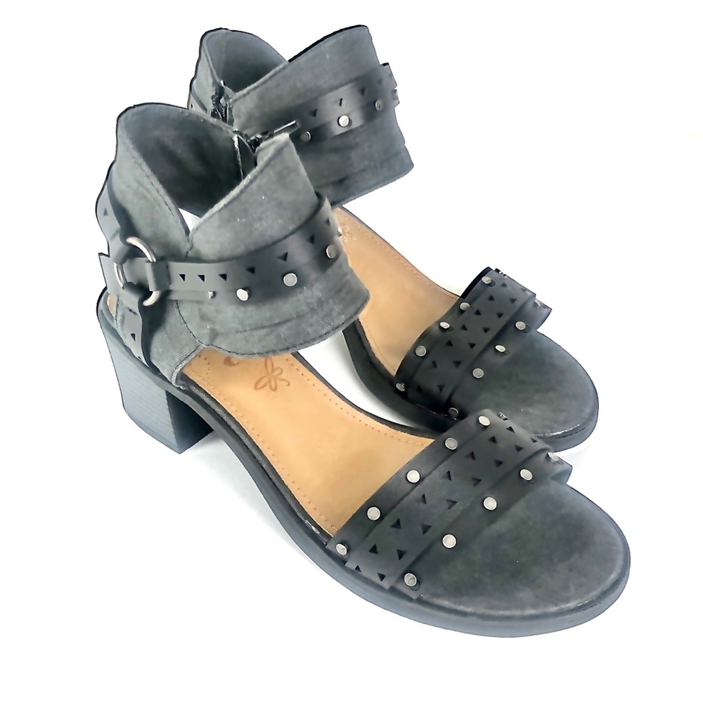 🆕 SUGAR ‘Hey Now’ Gladiator Studded Sandals